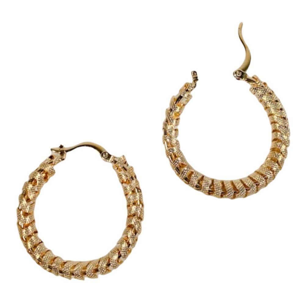 Gold Cut out Texture Hoop Earrings